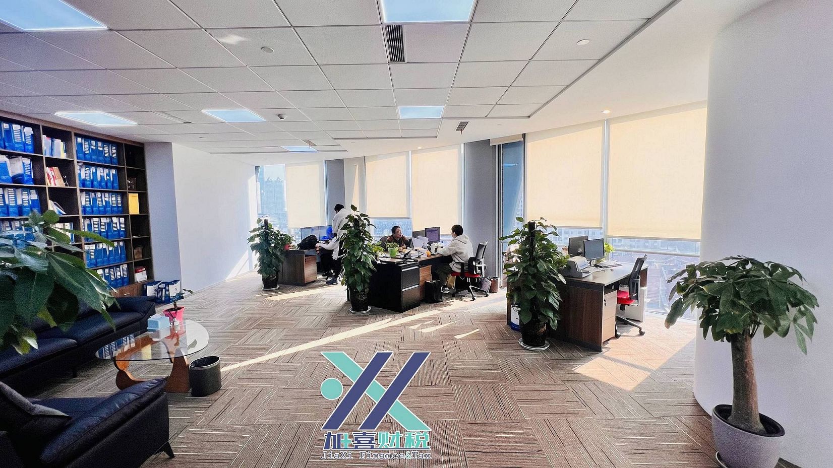 Анализ состава затрат на услуги бухгалтерского обслуживания и сравнение рыночных условий